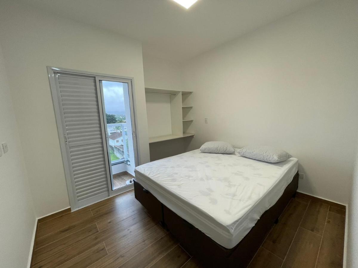 Apartamento Com Piscina No Centro Appartement Ubatuba Buitenkant foto