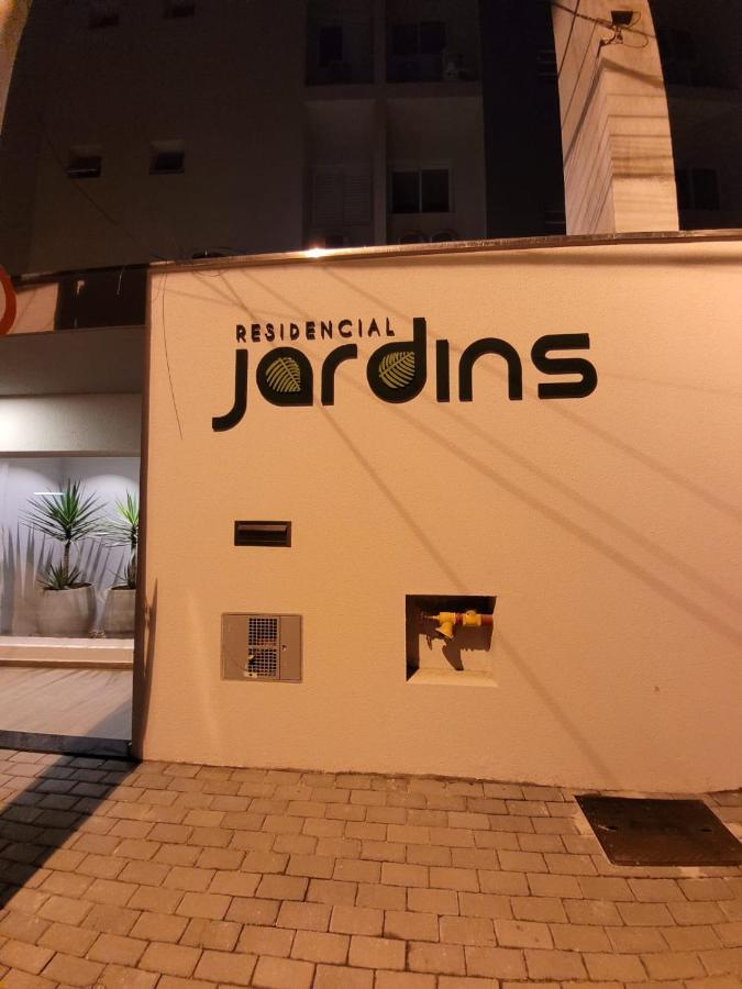Apartamento Com Piscina No Centro Appartement Ubatuba Buitenkant foto